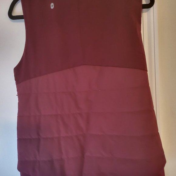 FIGS DISNEY LIMITED EDITION DISNEY BURGUNDY - Picture 5 of 13